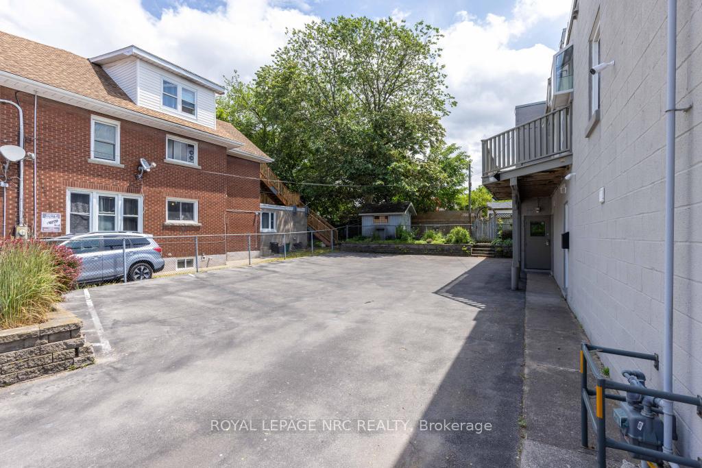 Photo 9 of Unit Main, 66 Queenston Street, St. Catharines, E. Chester — HOMEH