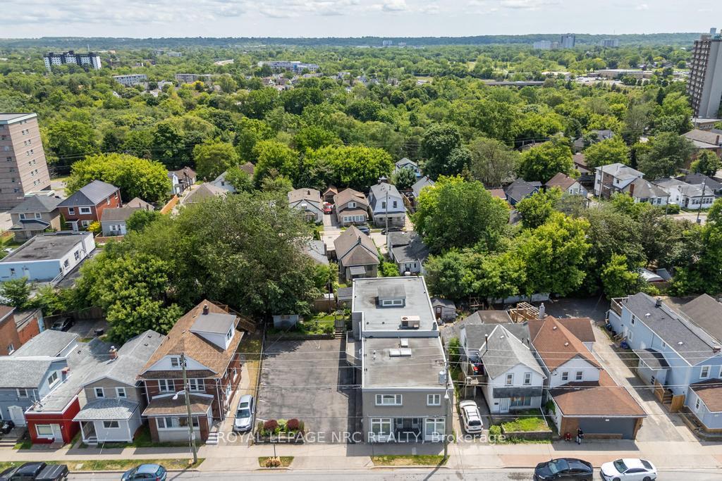 Photo 11 of Unit Main, 66 Queenston Street, St. Catharines, E. Chester — HOMEH