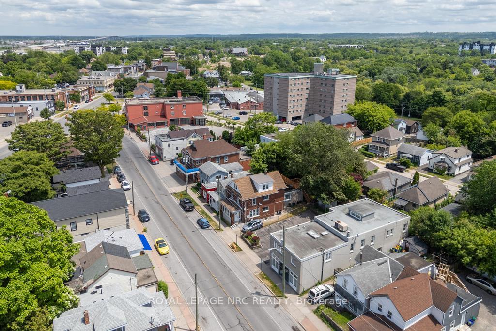 Photo 12 of Unit Main, 66 Queenston Street, St. Catharines, E. Chester — HOMEH