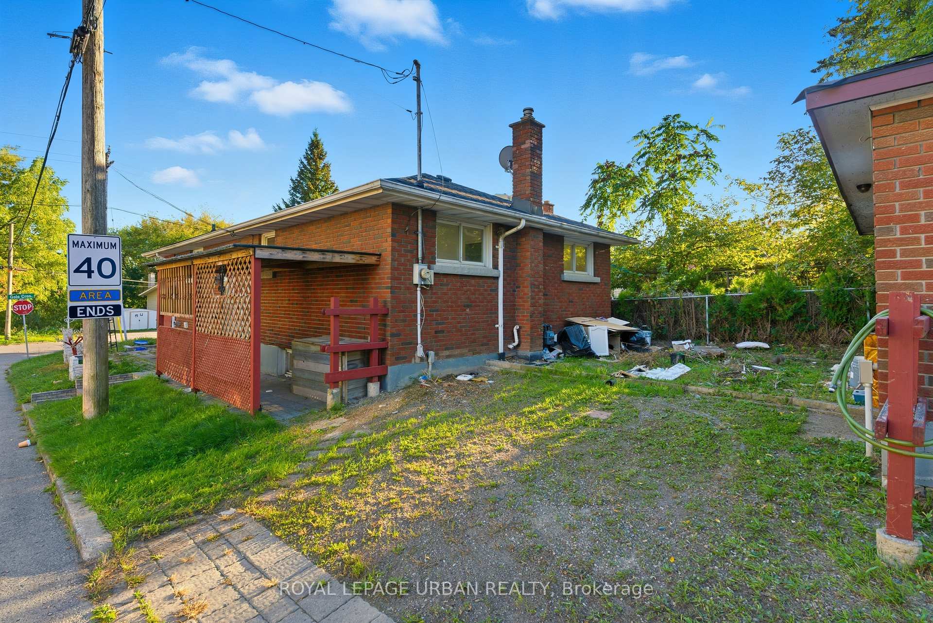 Photo 35 of 34 Gale Crescent, St. Catharines, E. Chester — HOMEH
