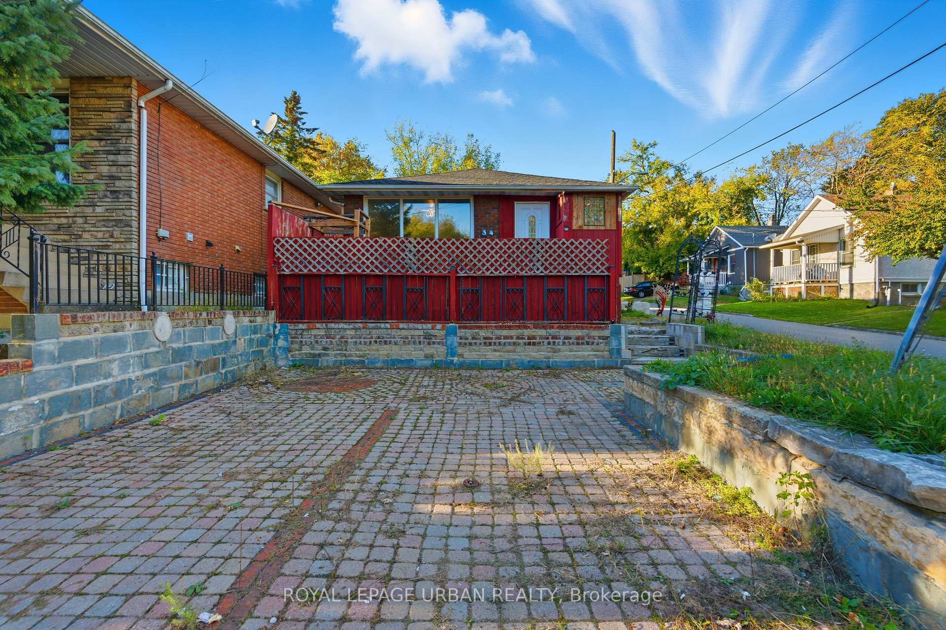 Photo 44 of 34 Gale Crescent, St. Catharines, E. Chester — HOMEH