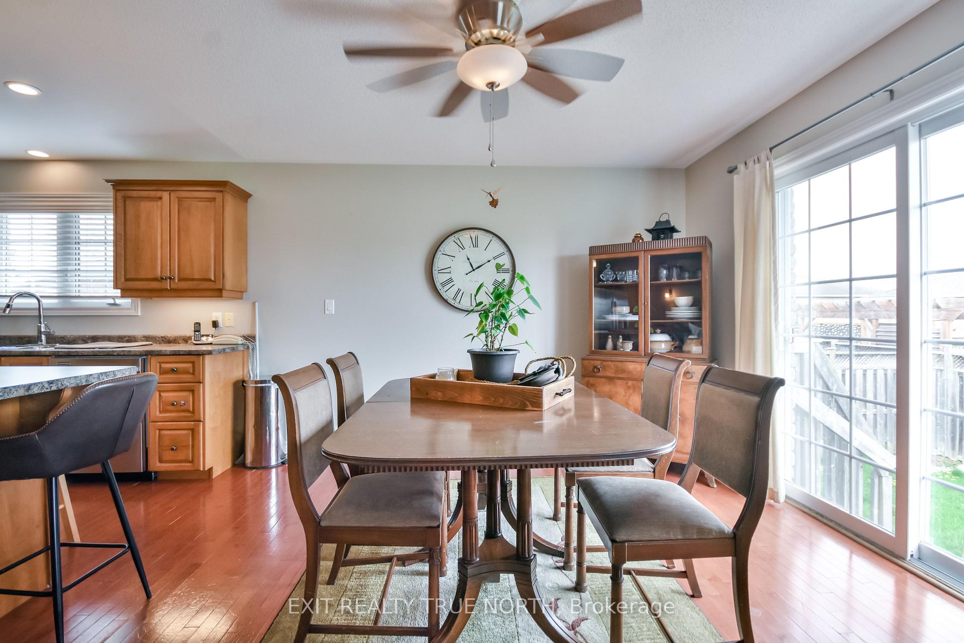 Photo 4 of 44 Graham Street, Springwater, Elmvale — HOMEH