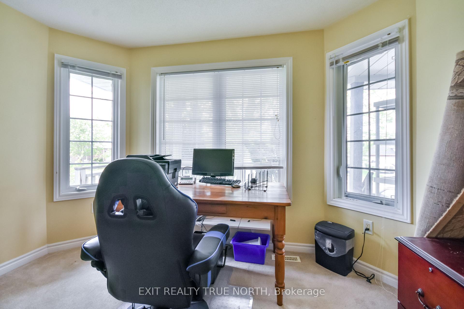 Photo 21 of 44 Graham Street, Springwater, Elmvale — HOMEH