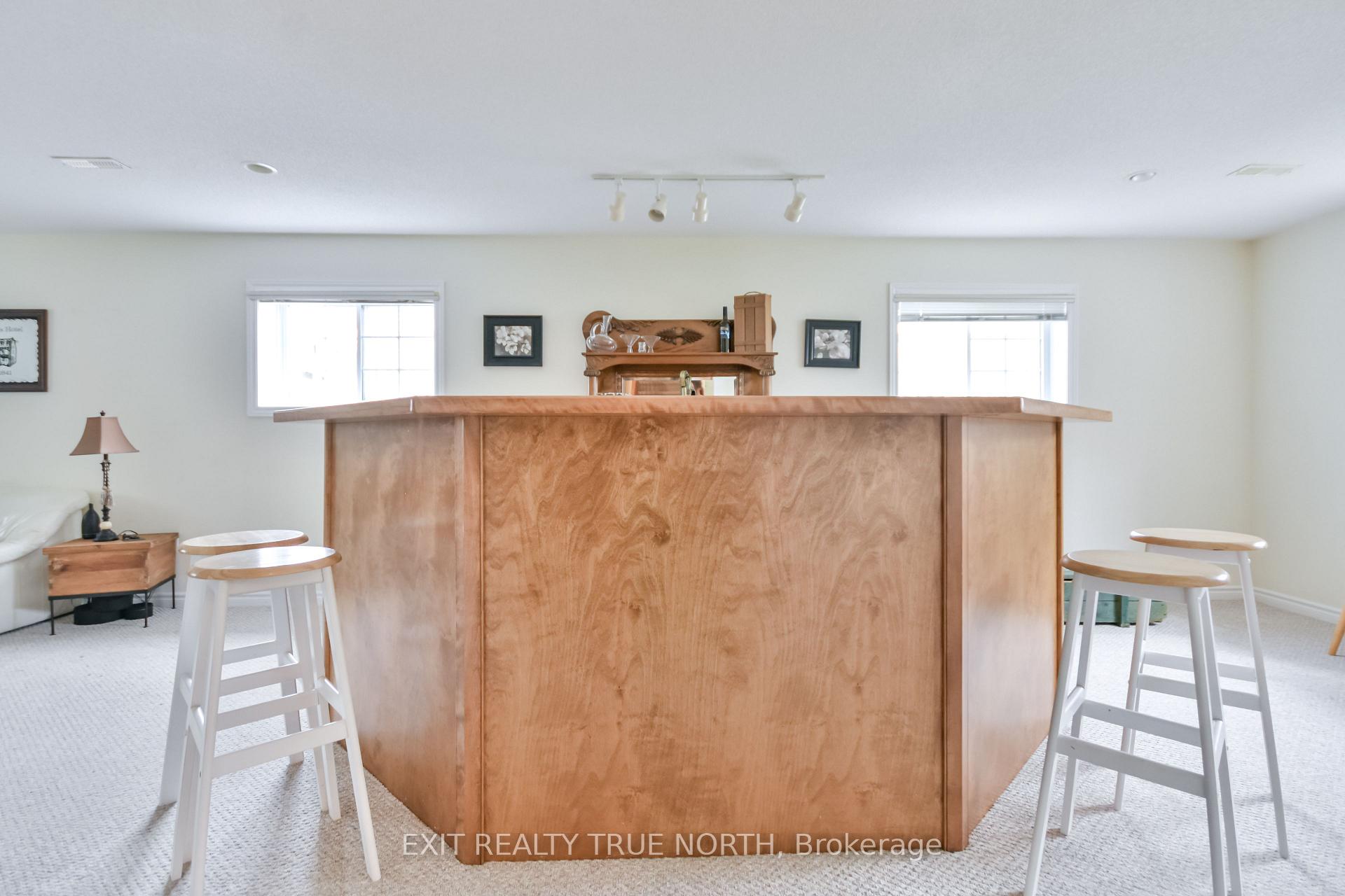 Photo 27 of 44 Graham Street, Springwater, Elmvale — HOMEH