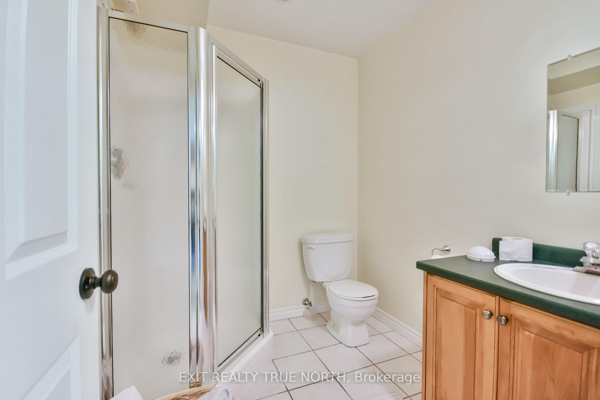 Photo 33 of 44 Graham Street, Springwater, Elmvale — HOMEH