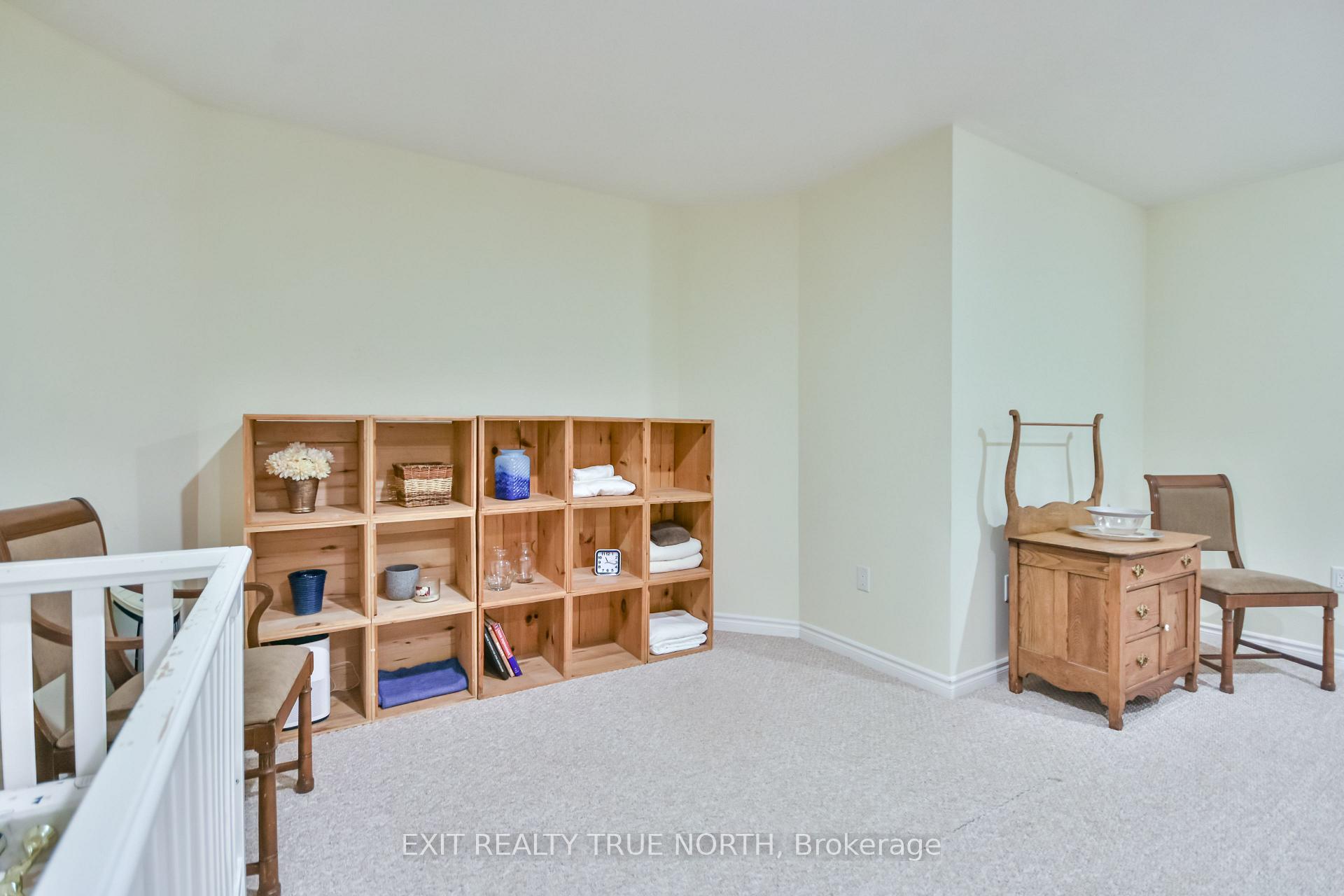 Photo 38 of 44 Graham Street, Springwater, Elmvale — HOMEH