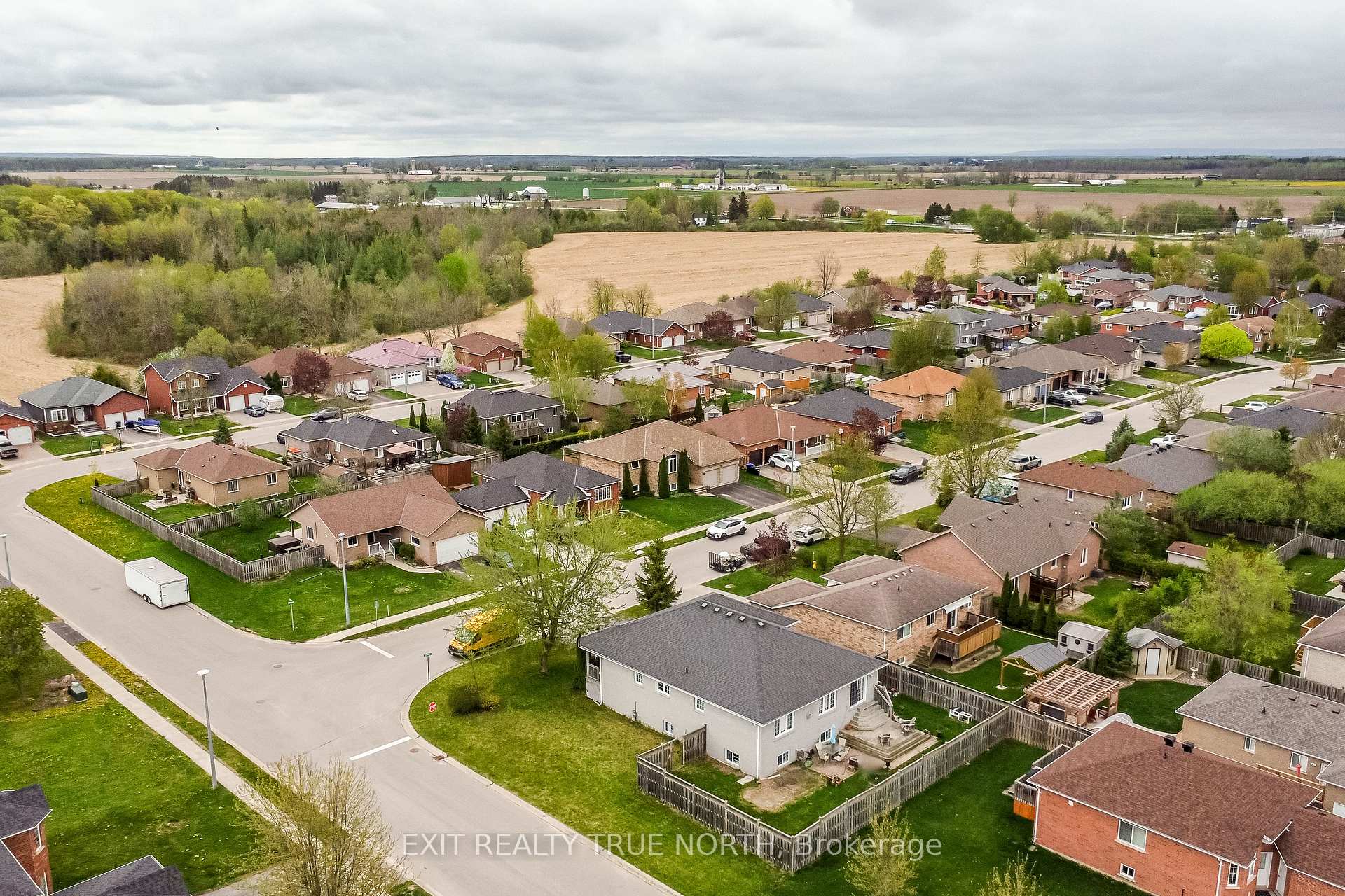 Photo 43 of 44 Graham Street, Springwater, Elmvale — HOMEH