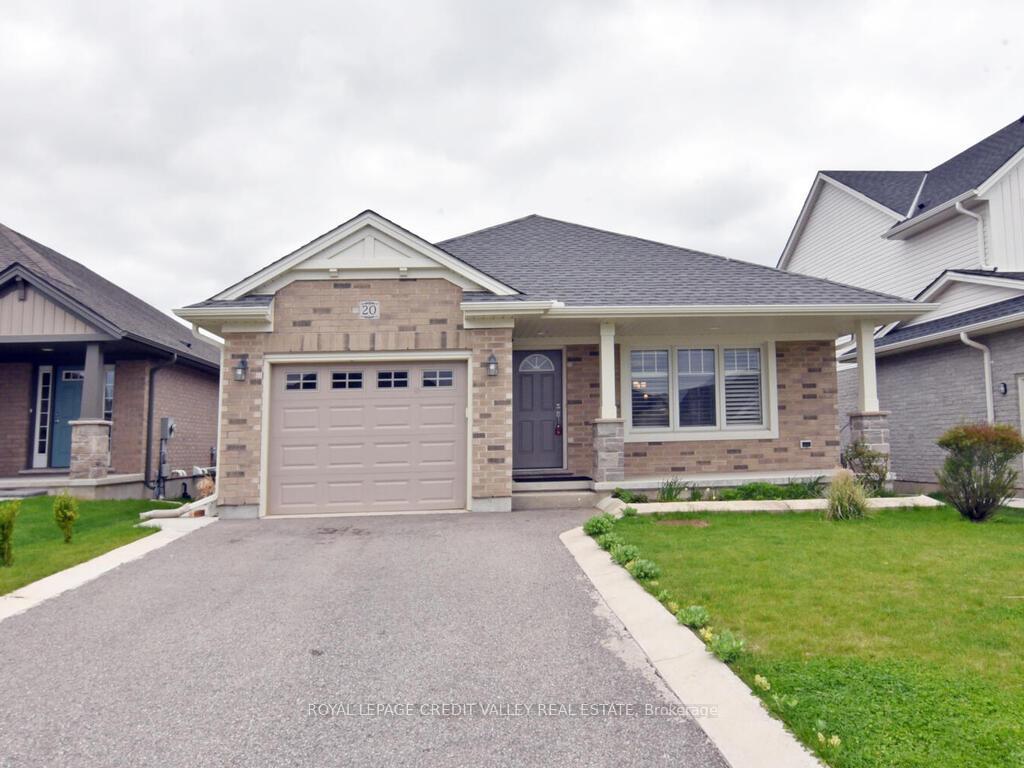 Front of 20 Fox Hollow Court