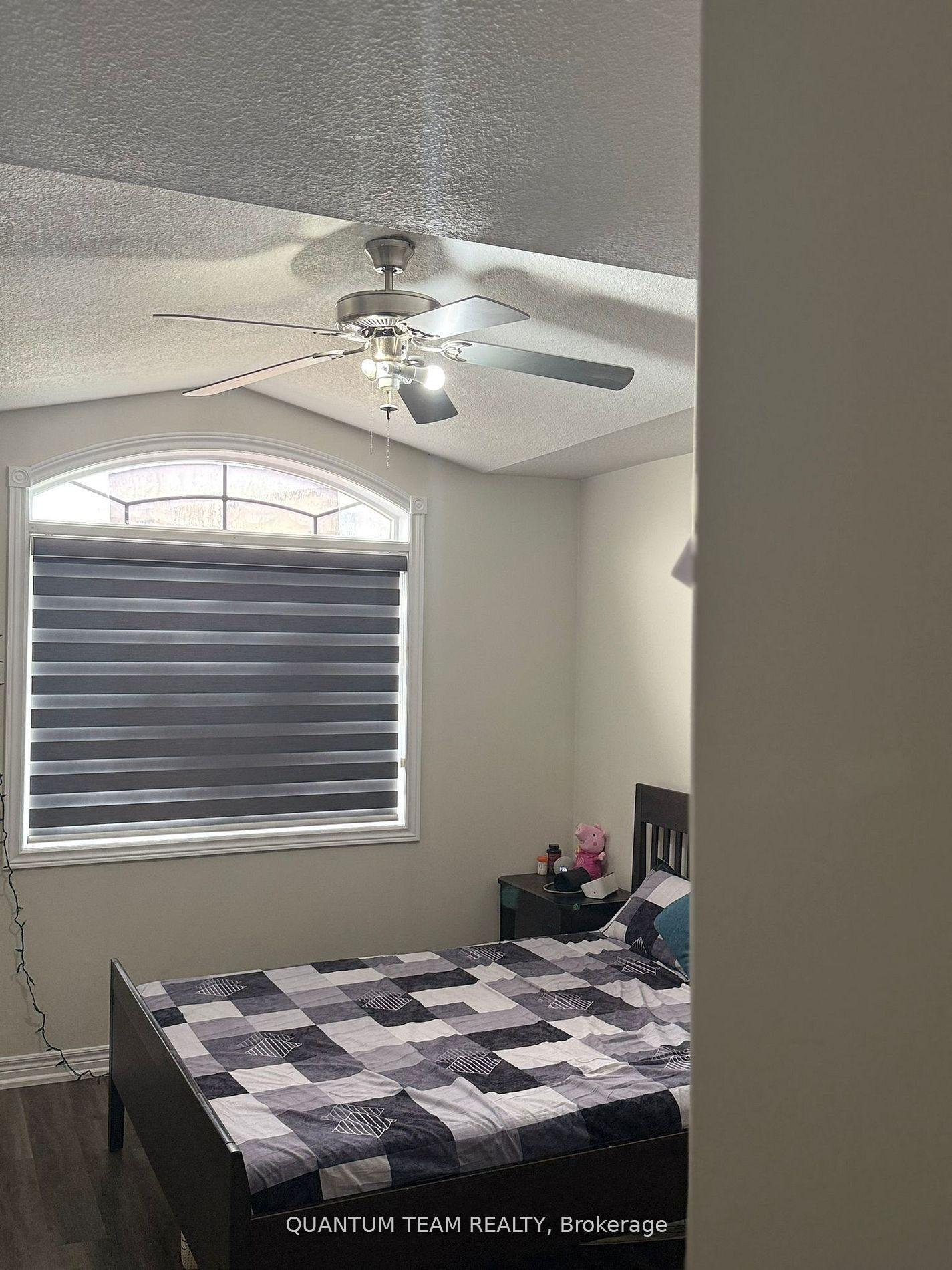 Photo 13 of Unit Upper Level, 4 C Dixie Road, St. Catharines, Fairview — HOMEH