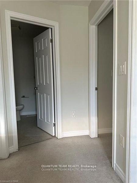 Photo 17 of Unit Upper Level, 4 C Dixie Road, St. Catharines, Fairview — HOMEH