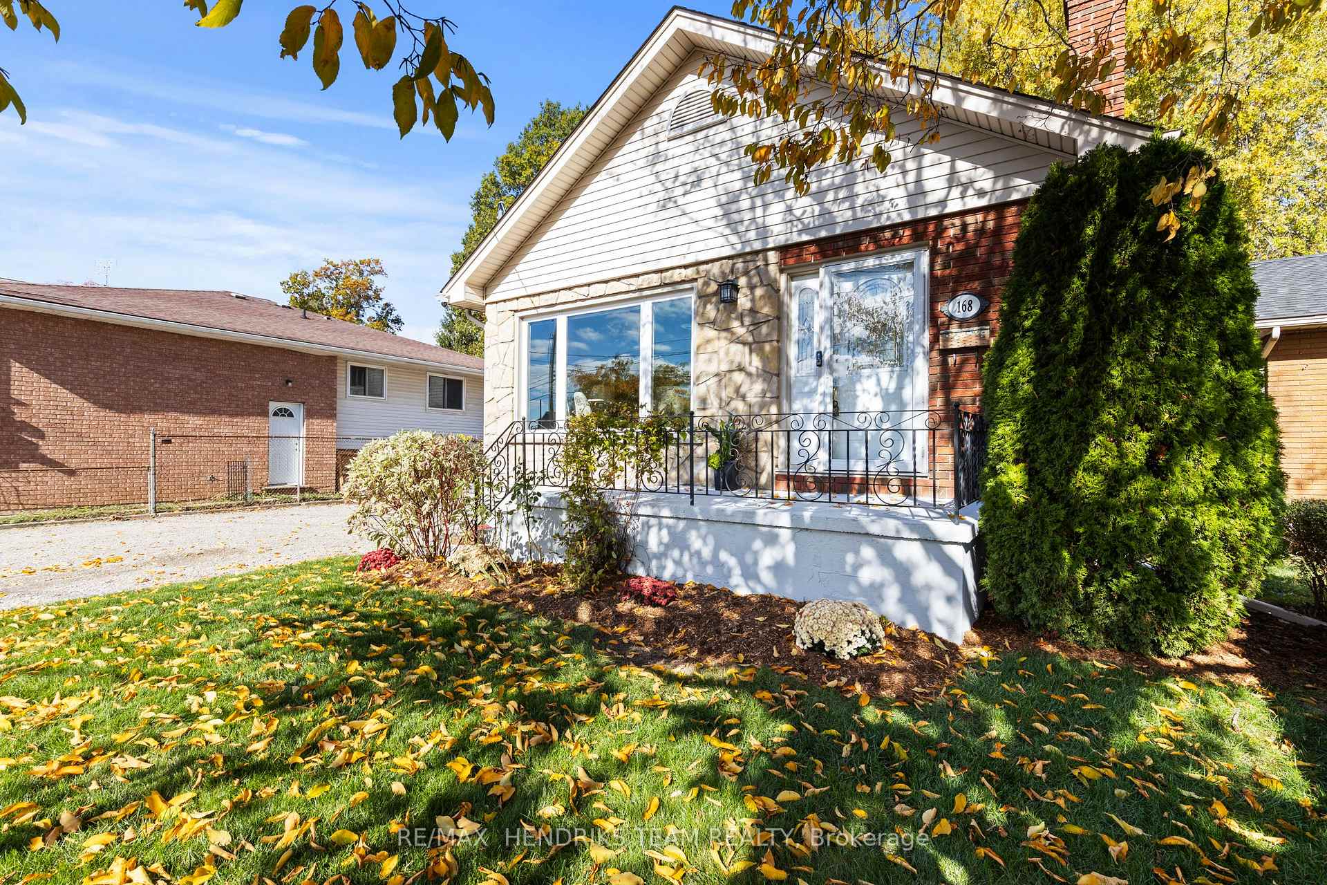 Photo 2 of 168 Rykert Street, St. Catharines, Rykert/Vansickle — HOMEH