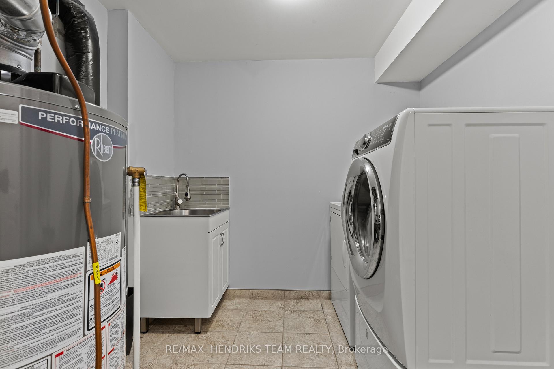 Photo 34 of 168 Rykert Street, St. Catharines, Rykert/Vansickle — HOMEH