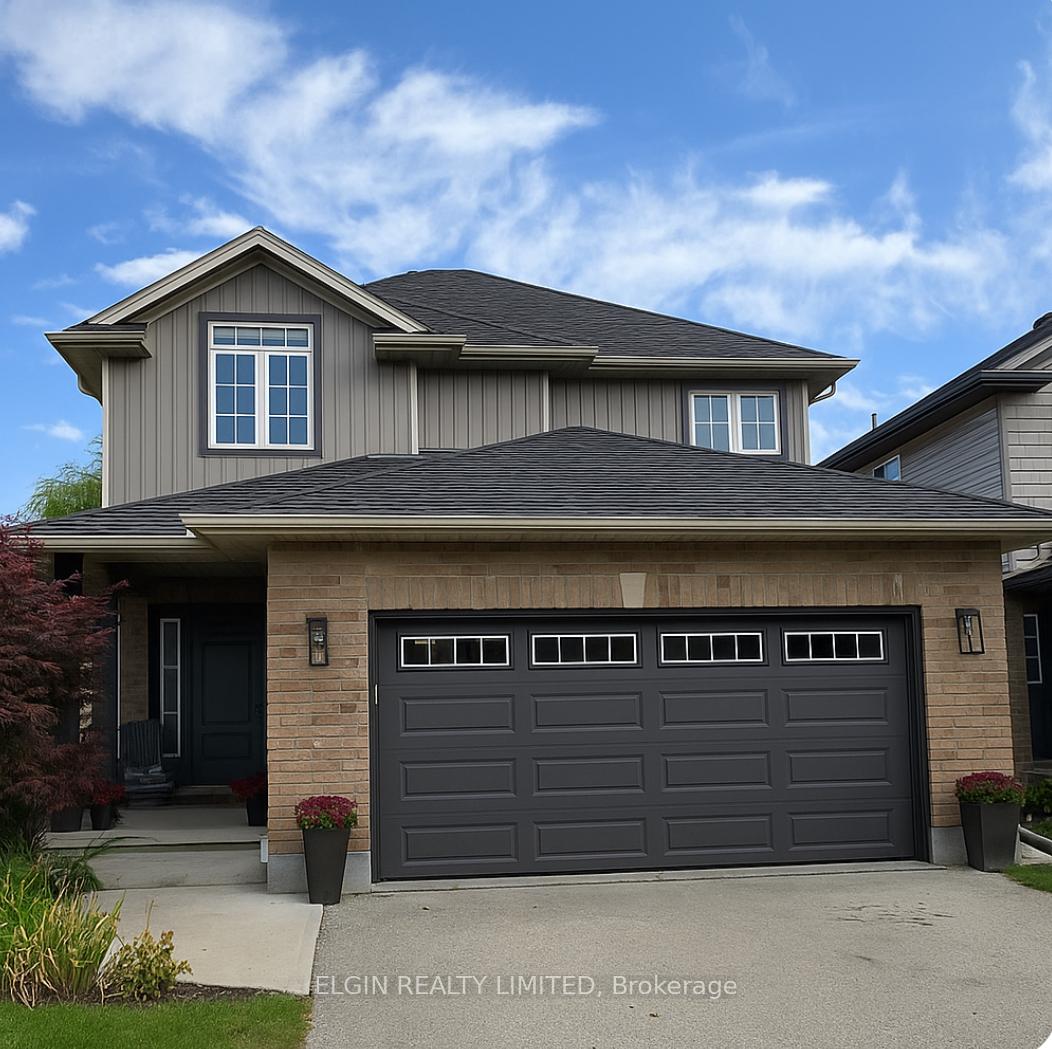 Photo 1 of 10 Ambleside Drive, St. Thomas — HOMEH