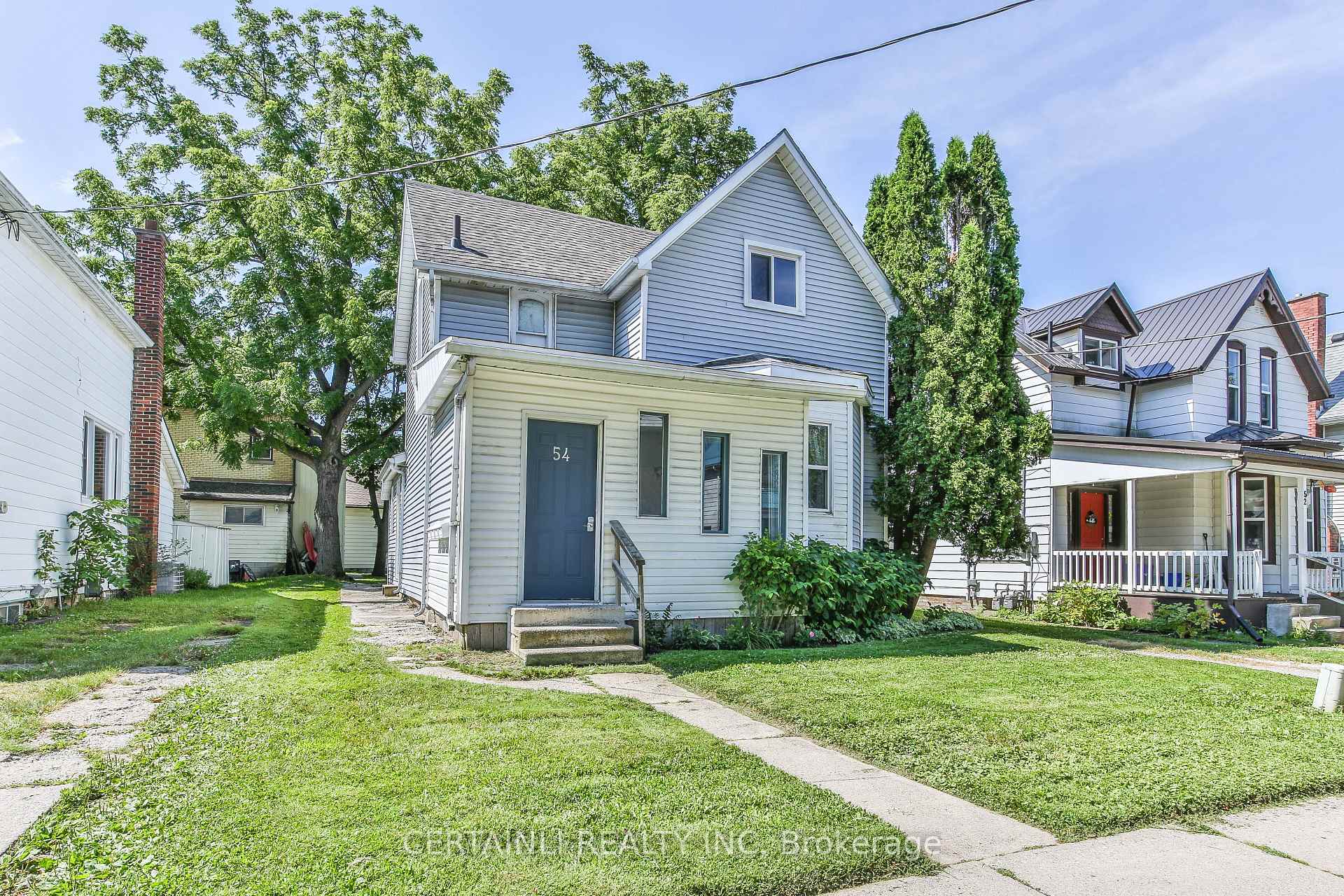Photo 1 of 54 Elizabeth Street, St. Thomas — HOMEH