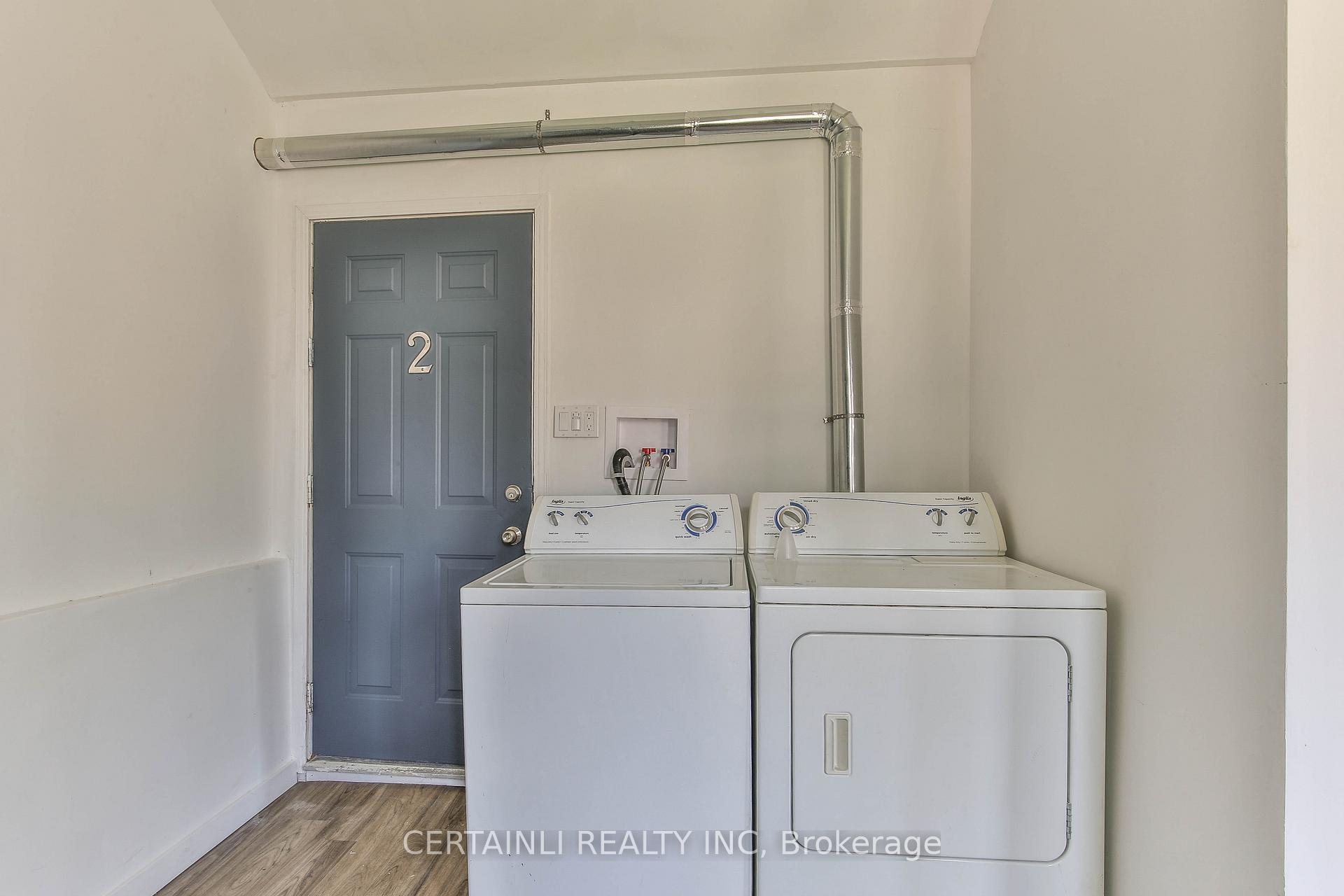 Photo 3 of 54 Elizabeth Street, St. Thomas — HOMEH