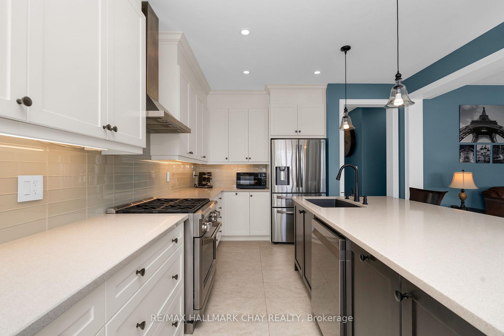 Photo 10 of 65 Rugman Crescent, Springwater, Centre Vespra — HOMEH