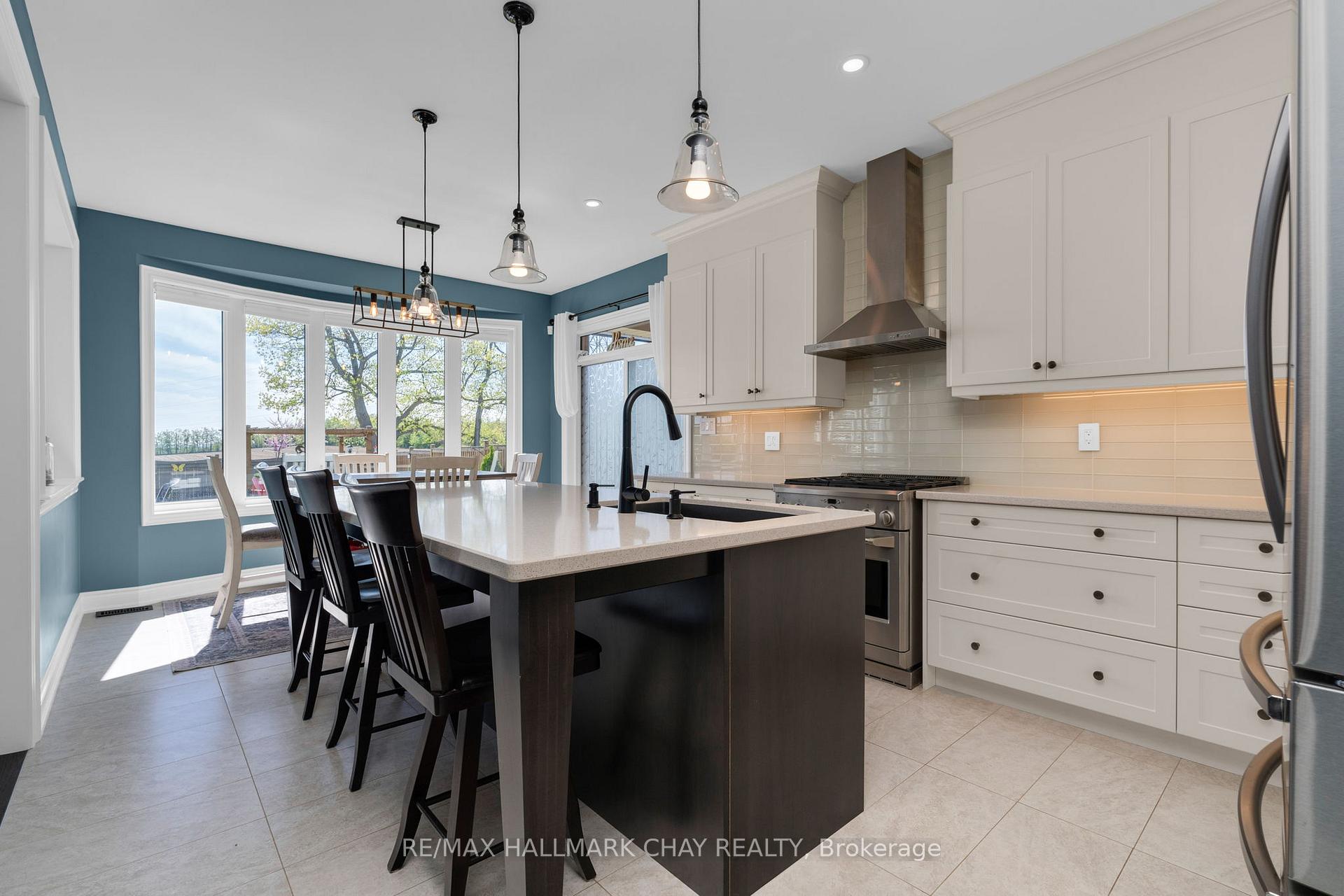 Photo 11 of 65 Rugman Crescent, Springwater, Centre Vespra — HOMEH