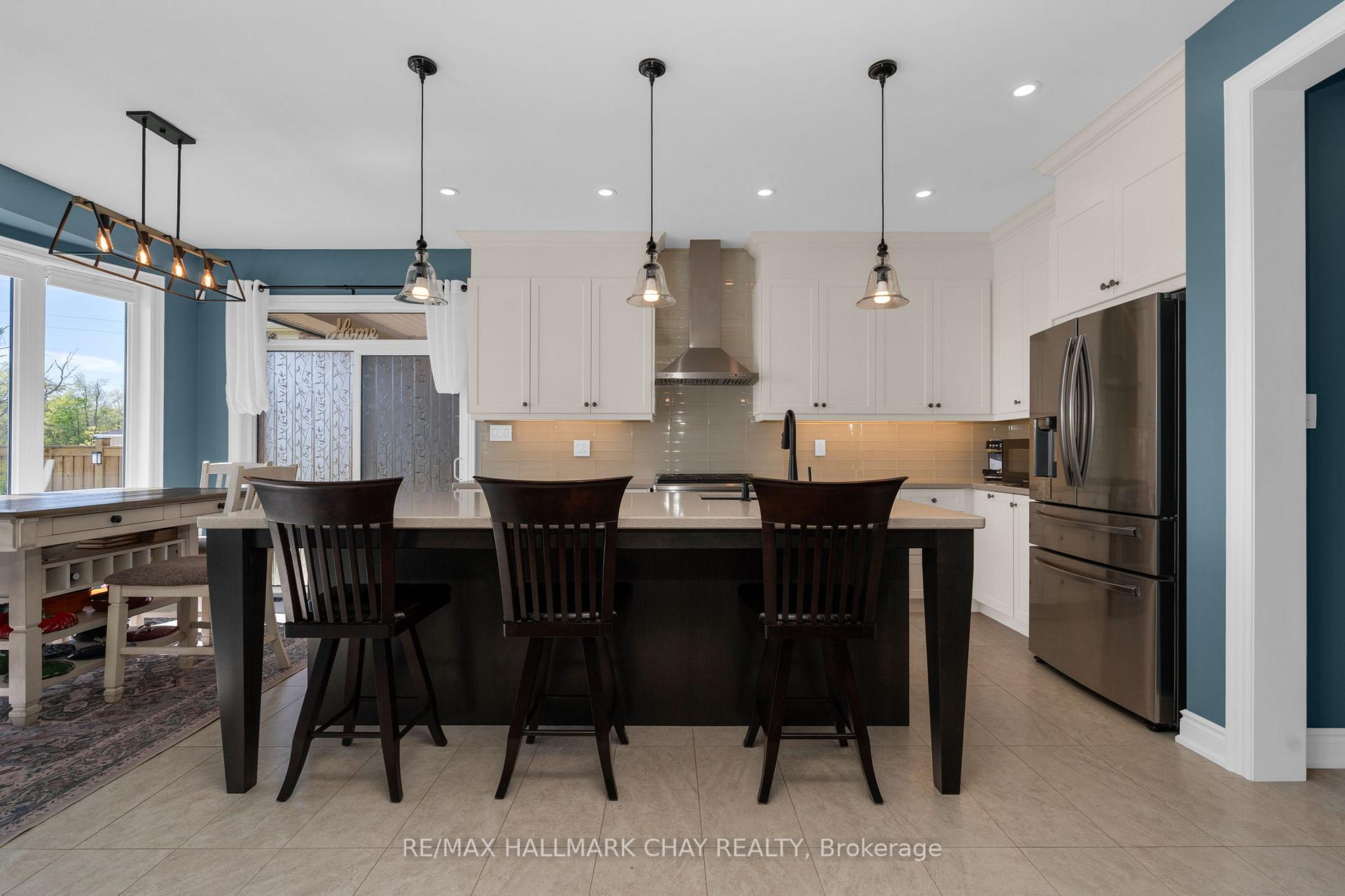 Photo 12 of 65 Rugman Crescent, Springwater, Centre Vespra — HOMEH