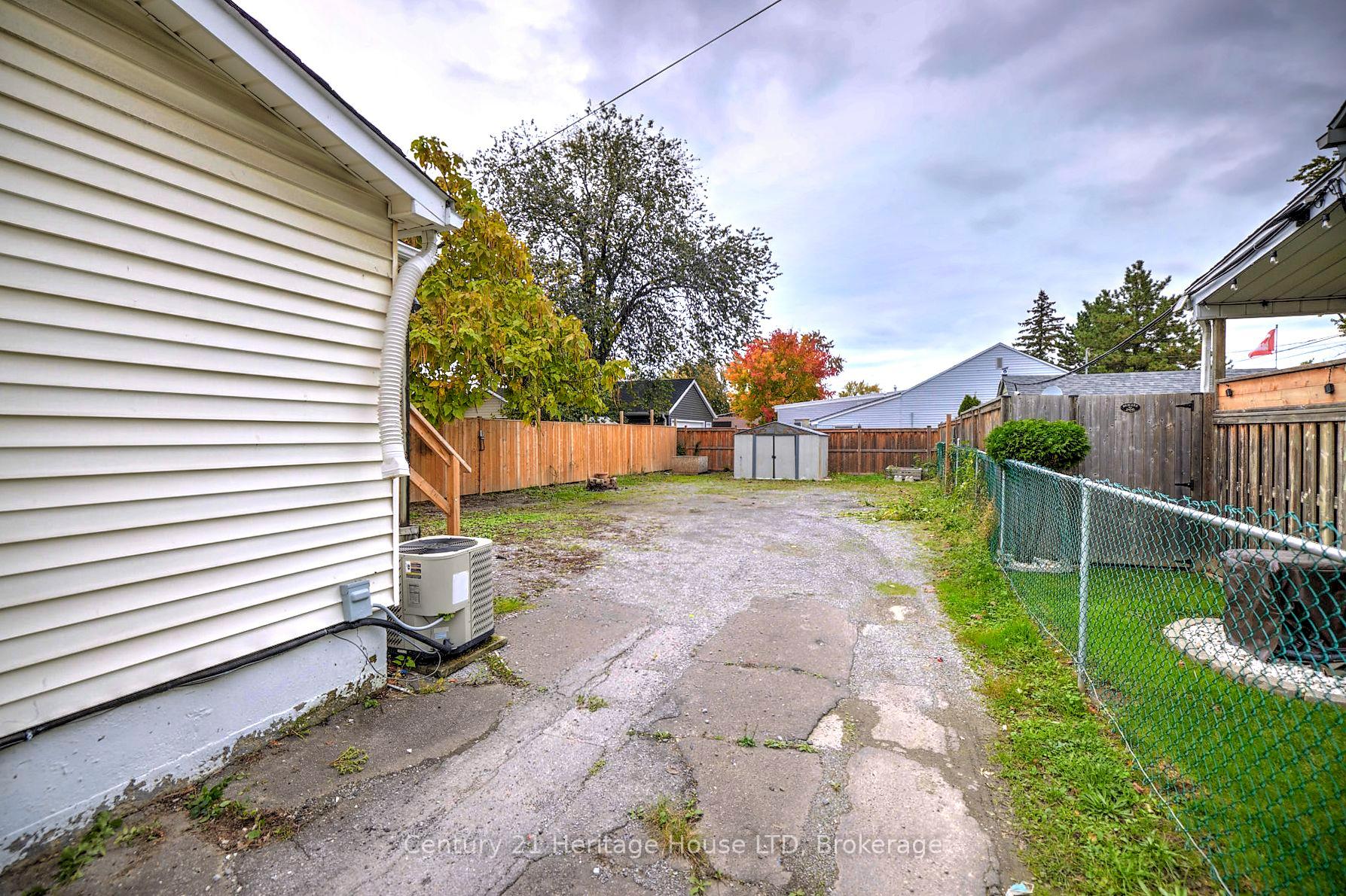 Photo 27 of 407 Welland Avenue, St. Catharines, Facer — HOMEH
