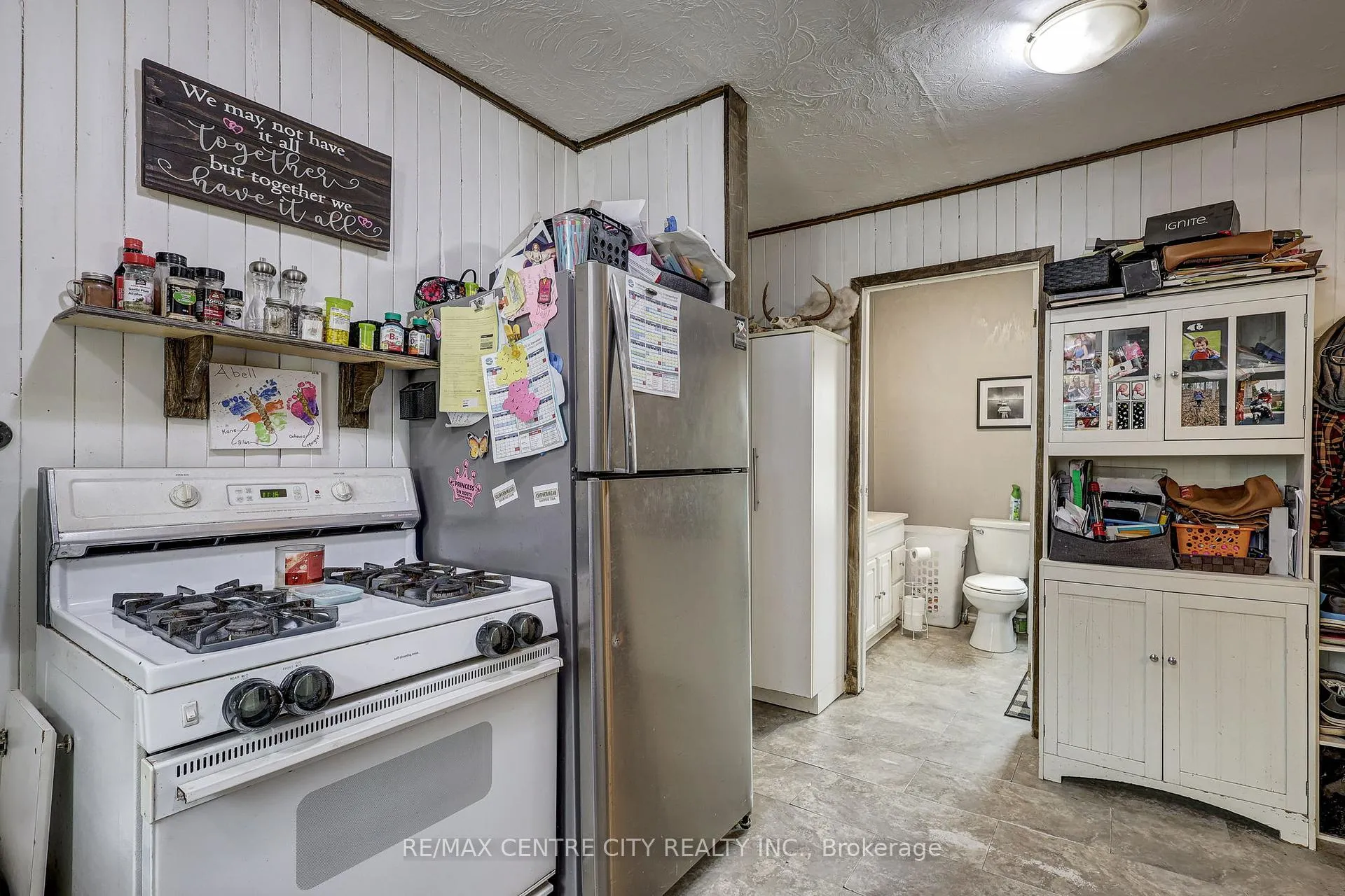 Photo 15 of 270 Ross Street, St. Thomas — HOMEH