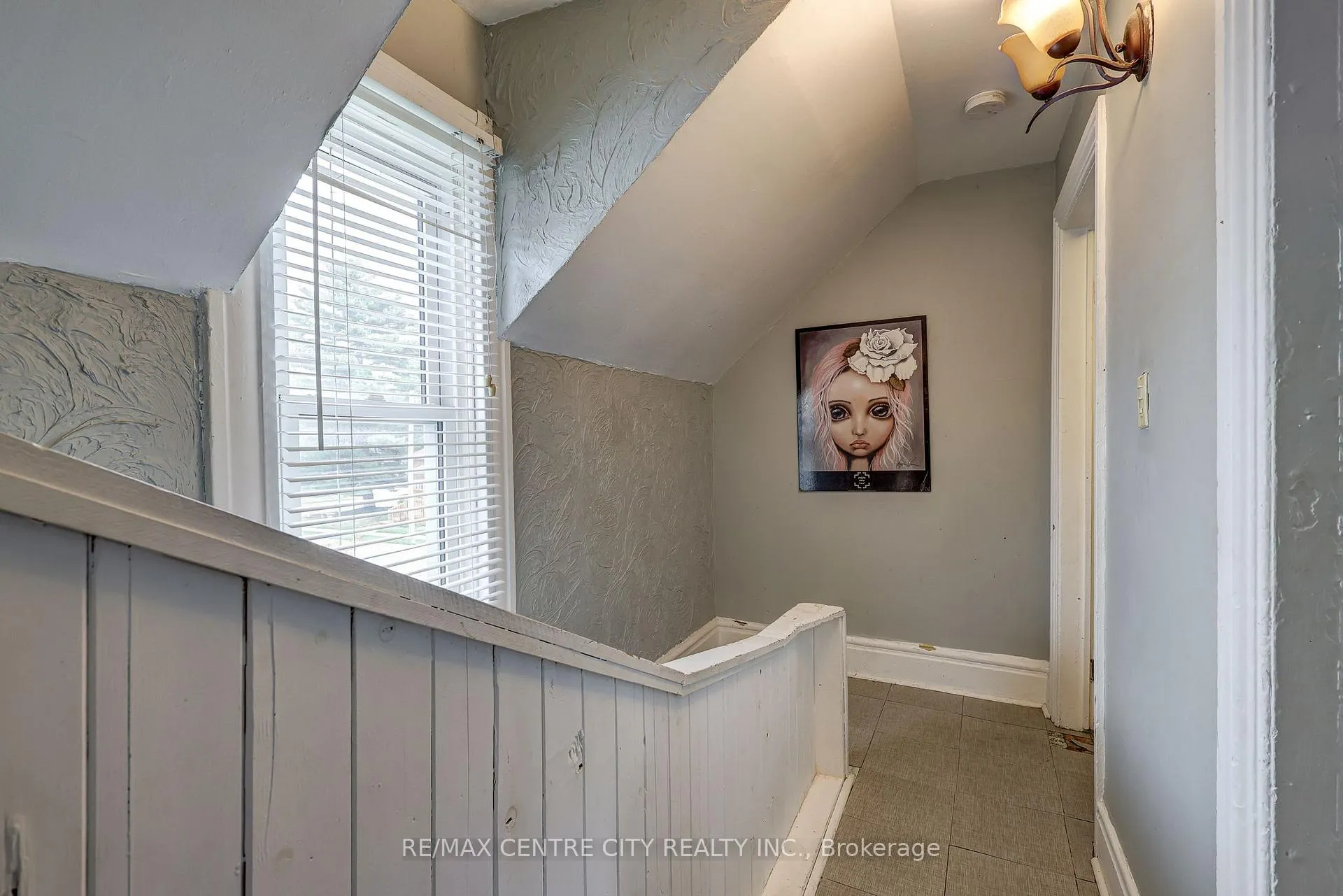 Photo 19 of 270 Ross Street, St. Thomas — HOMEH