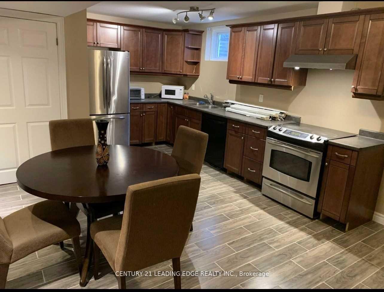 Photo 4 of Unit Bsmt, 16 Nicholas Drive, St. Catharines, Rykert/Vansickle — HOMEH