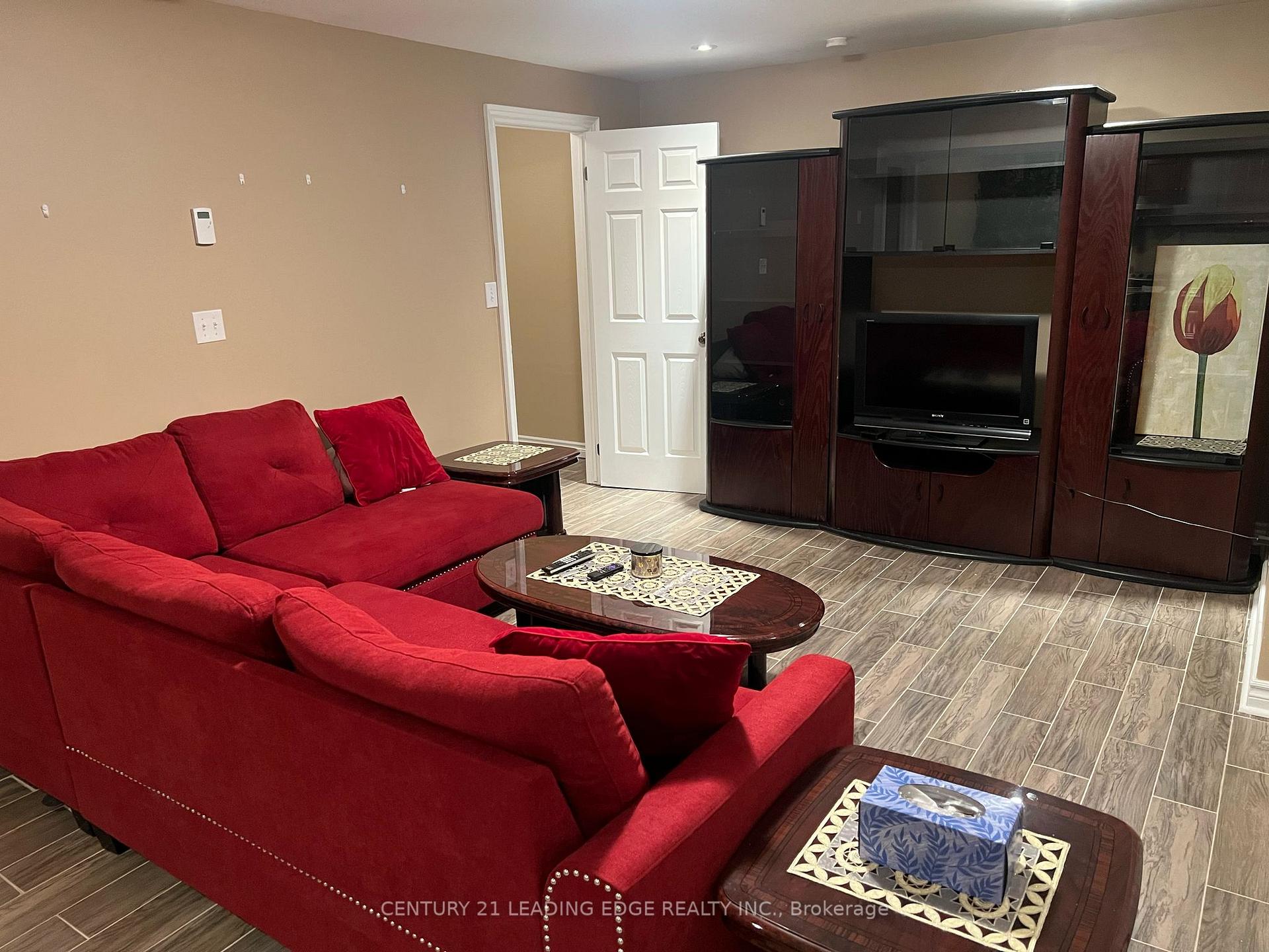 Photo 9 of Unit Bsmt, 16 Nicholas Drive, St. Catharines, Rykert/Vansickle — HOMEH