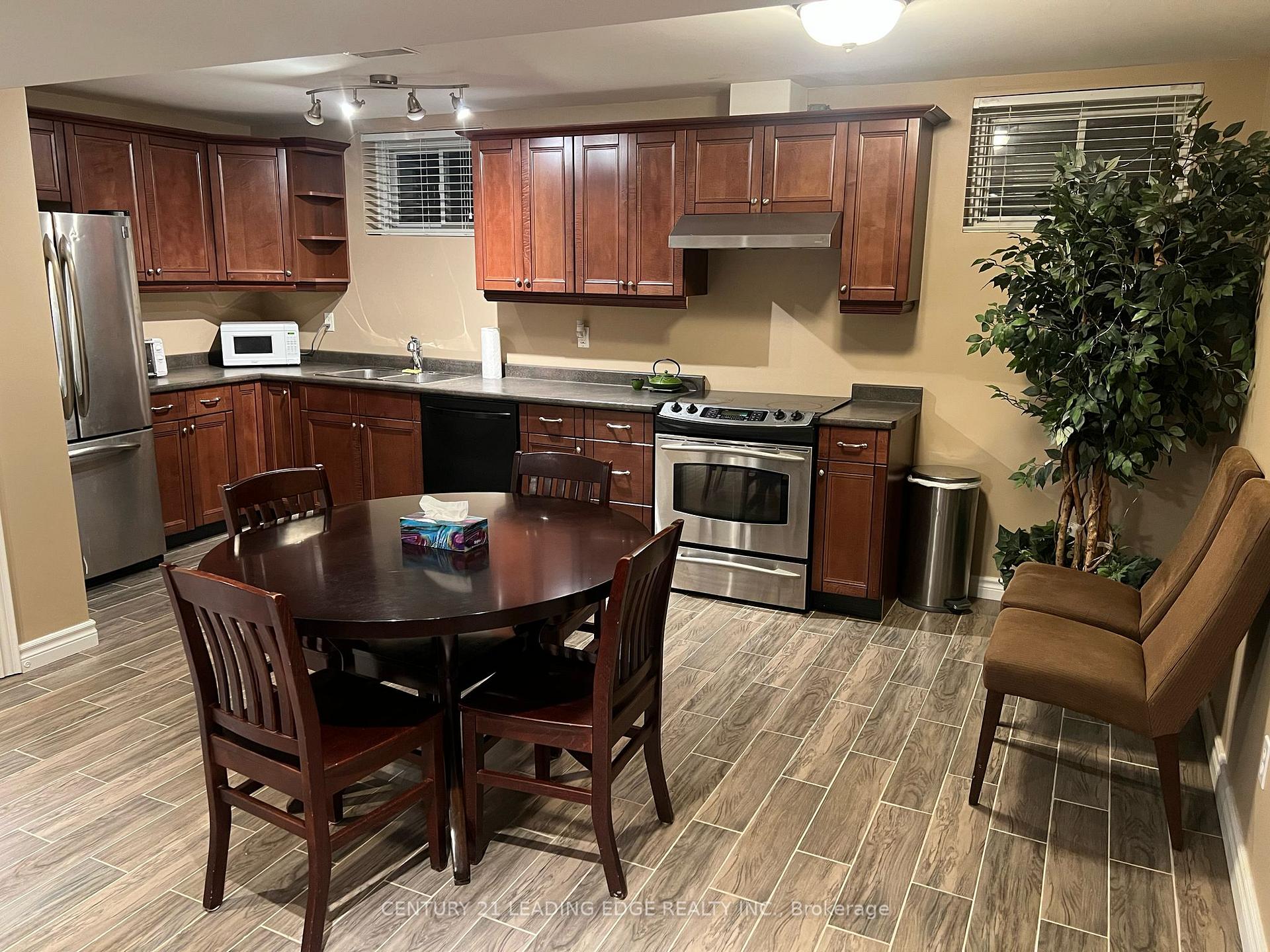 Photo 17 of Unit Bsmt, 16 Nicholas Drive, St. Catharines, Rykert/Vansickle — HOMEH