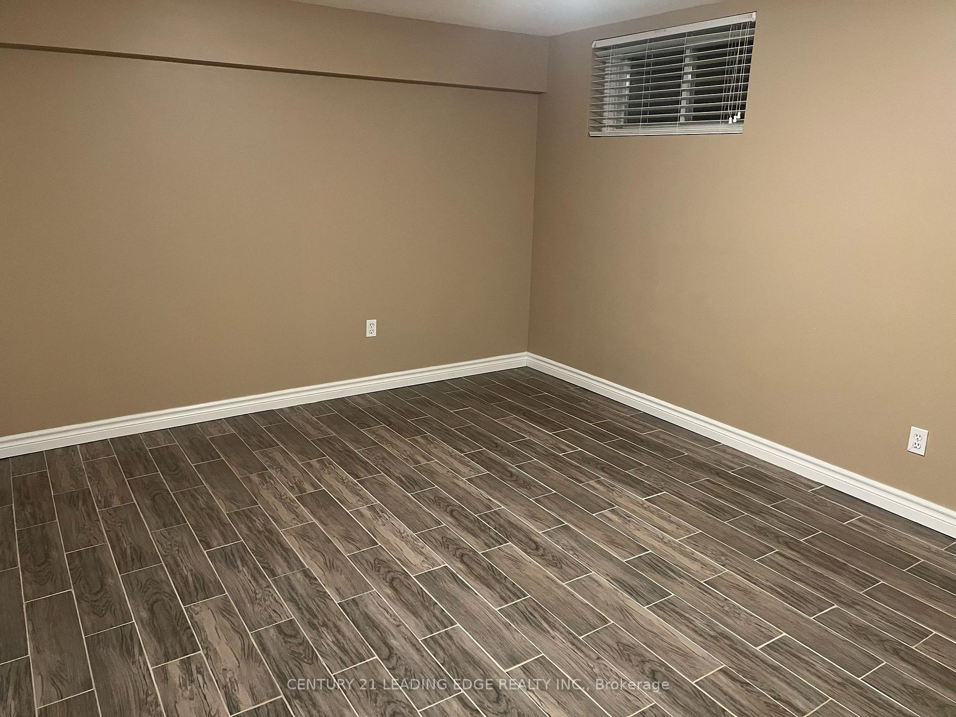 Photo 19 of Unit Bsmt, 16 Nicholas Drive, St. Catharines, Rykert/Vansickle — HOMEH