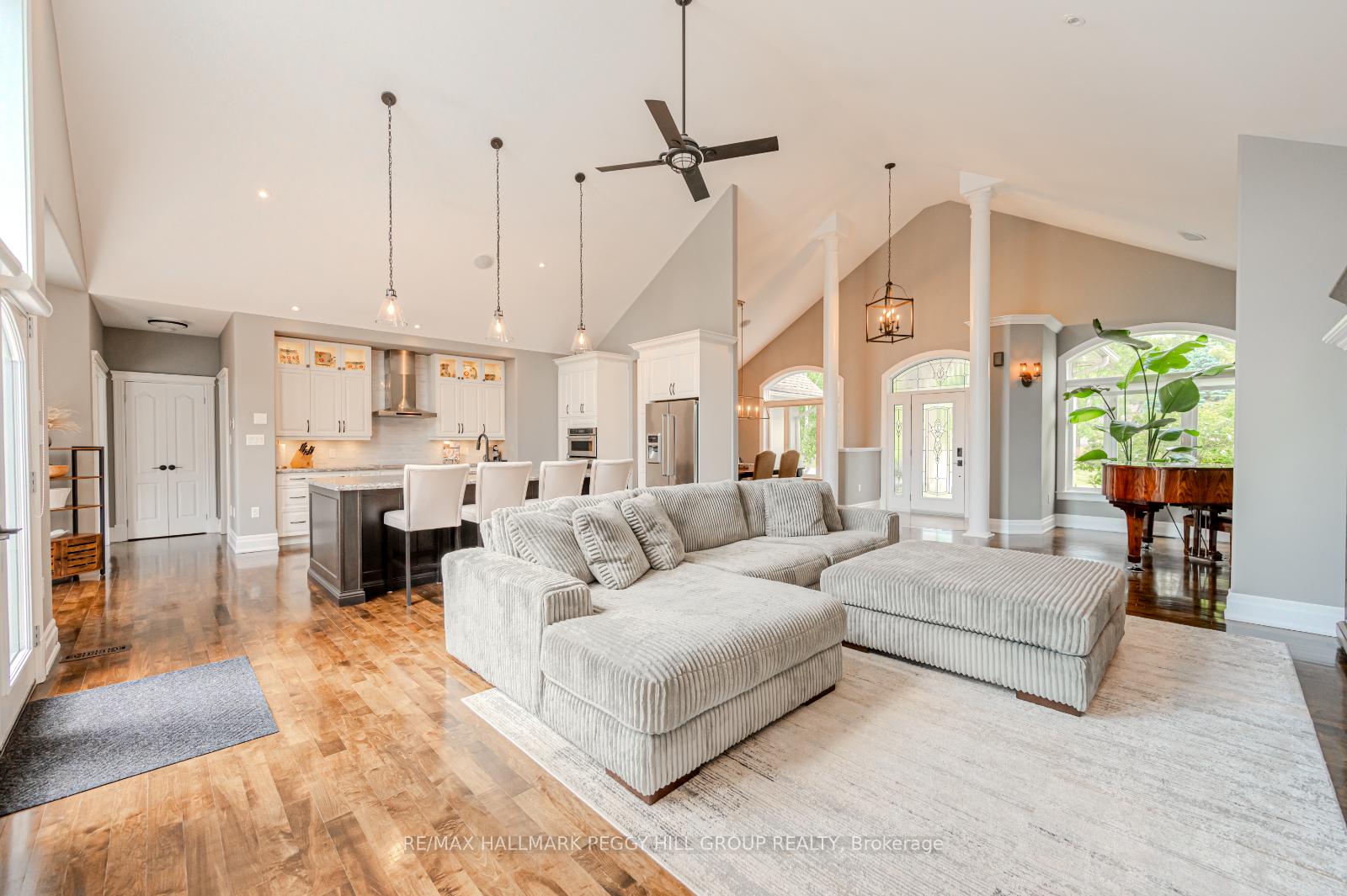 Photo 10 of 16 Bridle Trail, Springwater, Midhurst — HOMEH
