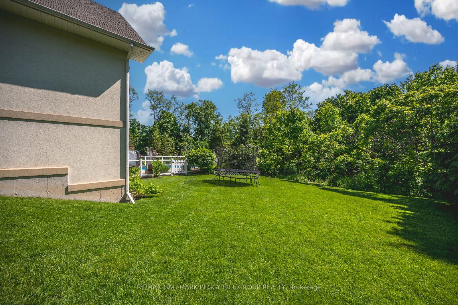 Photo 35 of 16 Bridle Trail, Springwater, Midhurst — HOMEH