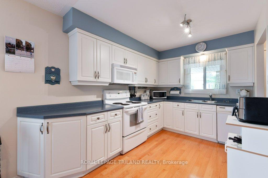 Photo 6 of 19 Paddon Street, St. Thomas — HOMEH