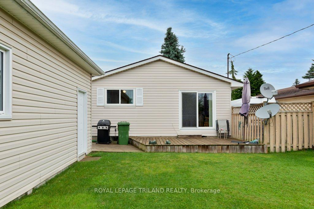 Photo 29 of 19 Paddon Street, St. Thomas — HOMEH
