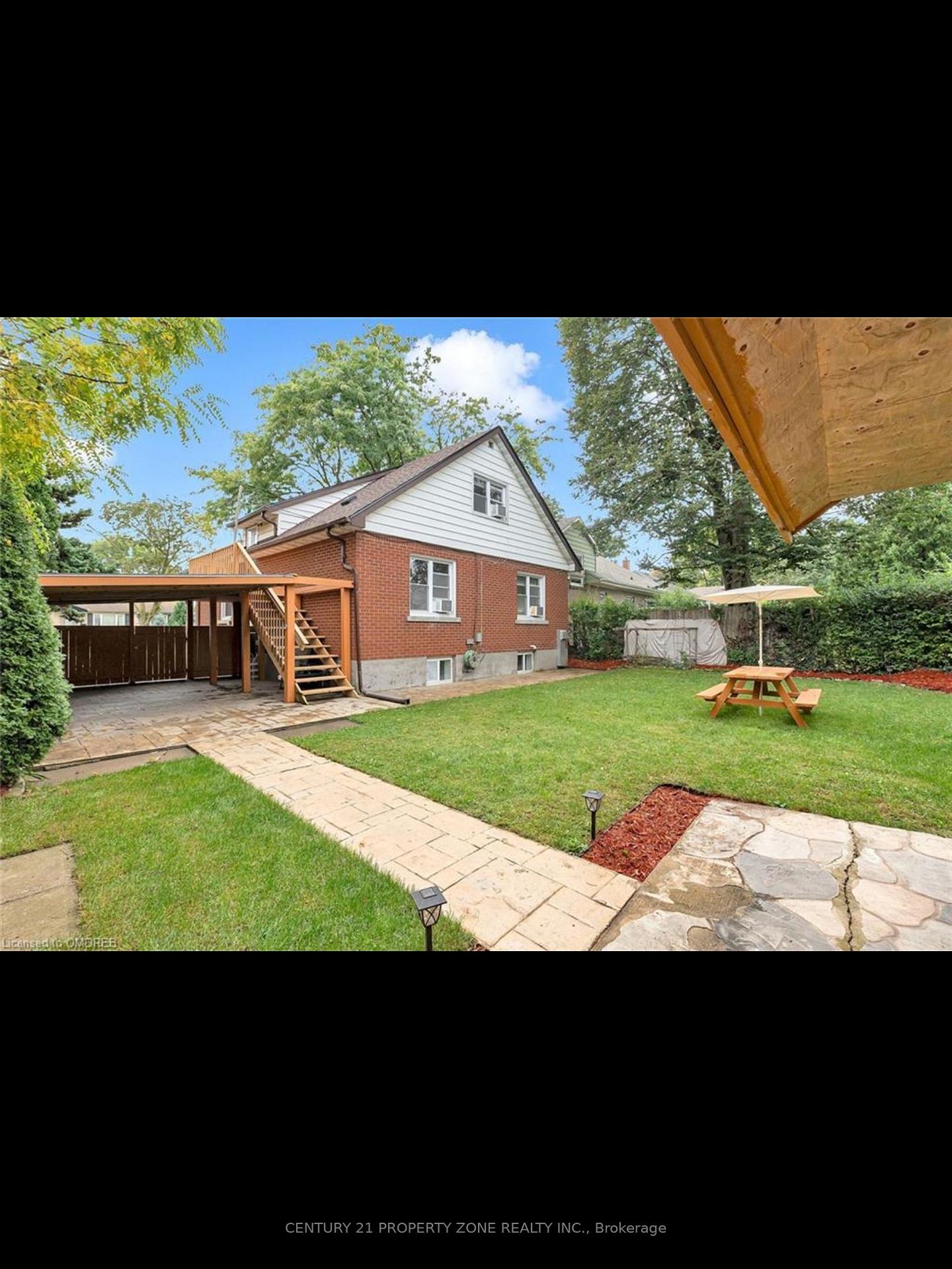 Photo 1 of Unit Upper, 9 Pinedale Avenue, St. Catharines, Haig — HOMEH