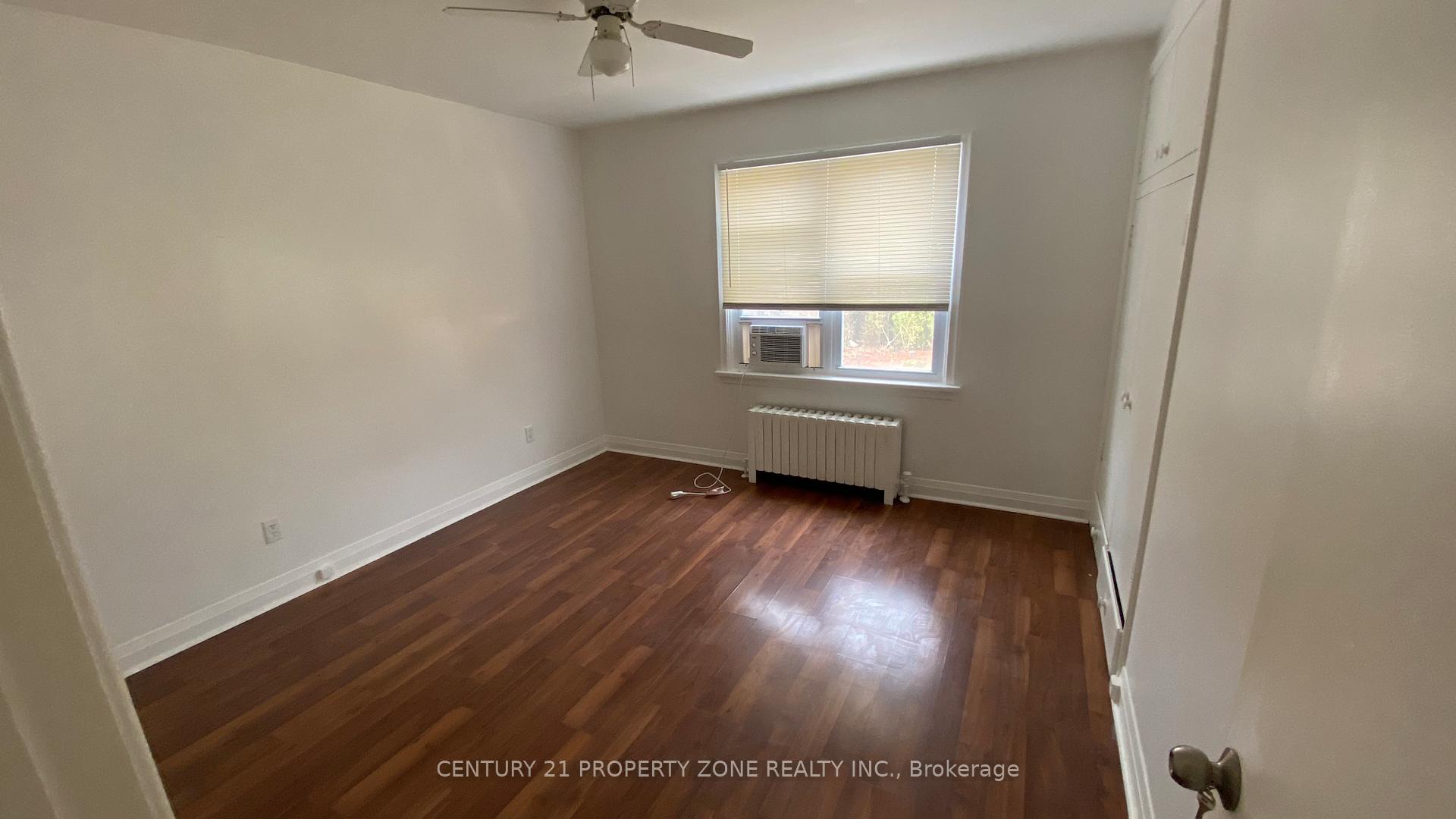 Photo 6 of Unit Upper, 9 Pinedale Avenue, St. Catharines, Haig — HOMEH