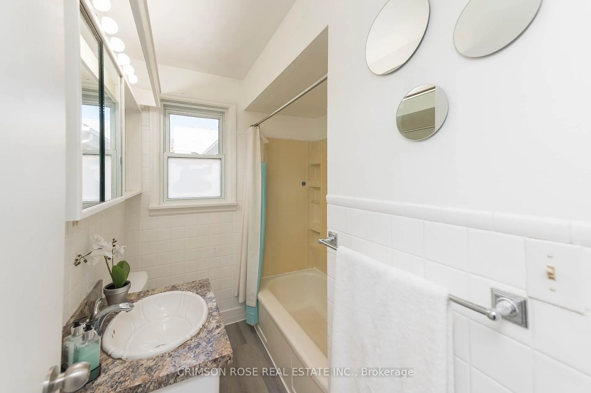 Photo 19 of 11 Bonavem Drive, St. Catharines, Fairview — HOMEH