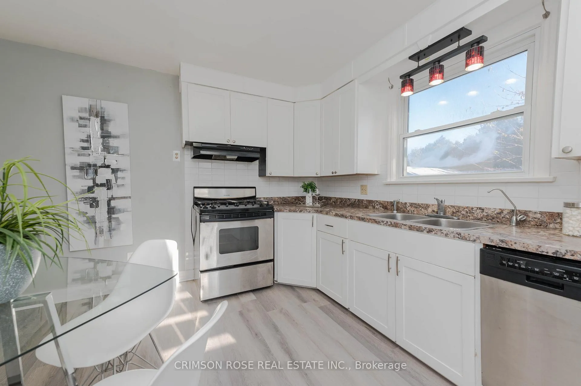 Photo 20 of 11 Bonavem Drive, St. Catharines, Fairview — HOMEH