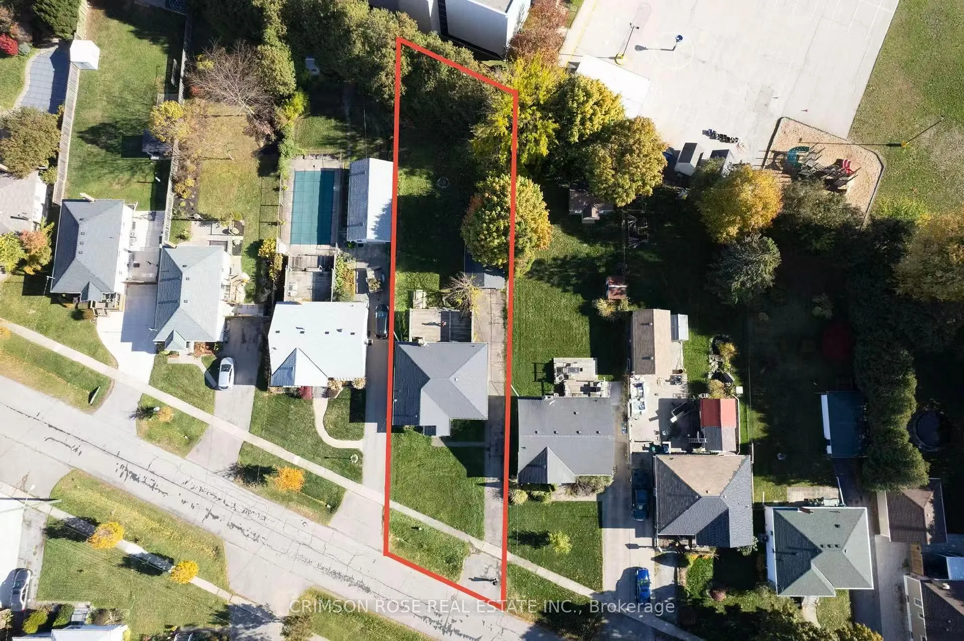 Photo 38 of 11 Bonavem Drive, St. Catharines, Fairview — HOMEH