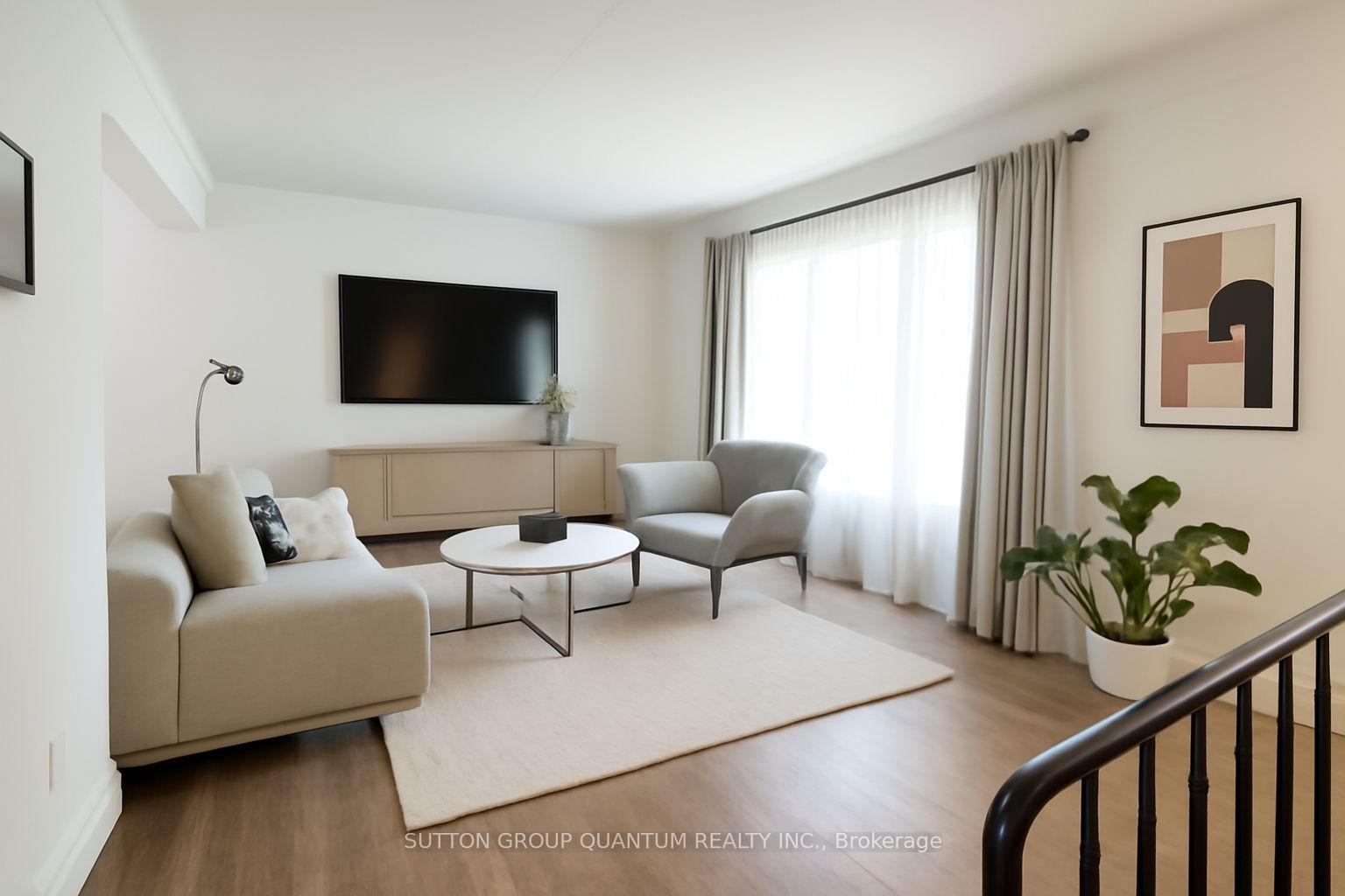 Photo 11 of 3 Colonial Court, St. Catharines, Lakeshore — HOMEH