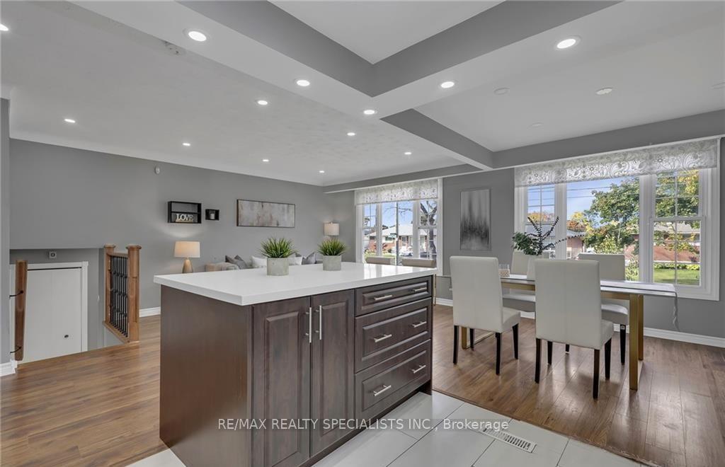 Photo 4 of Unit (Upper), 8 Allanburg Road, St. Catharines, Burleigh Hill — HOMEH
