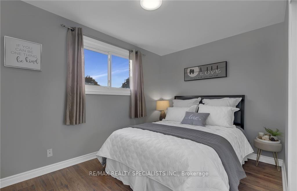Photo 9 of Unit (Upper), 8 Allanburg Road, St. Catharines, Burleigh Hill — HOMEH