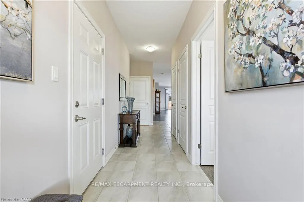 Photo 4 of 4 Ellis Avenue, St. Catharines, Oakdale — HOMEH