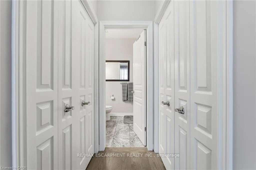 Photo 20 of 4 Ellis Avenue, St. Catharines, Oakdale — HOMEH