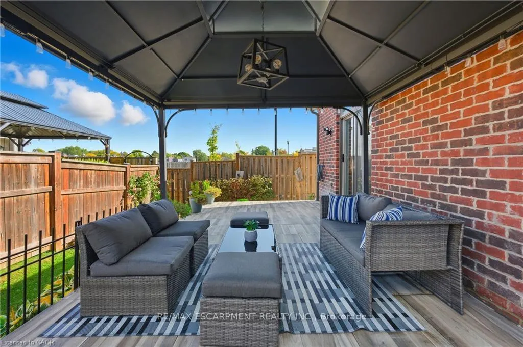 Photo 32 of 4 Ellis Avenue, St. Catharines, Oakdale — HOMEH