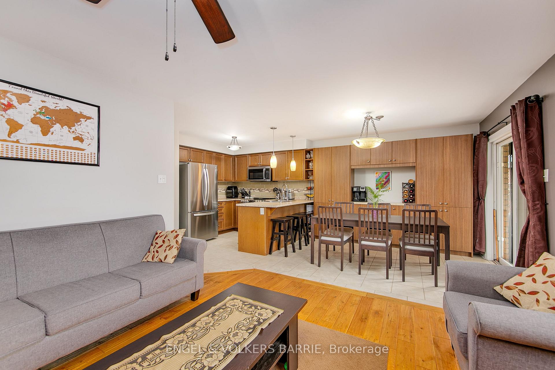 Photo 17 of 6 Whitfield Crescent, Springwater, Elmvale — HOMEH