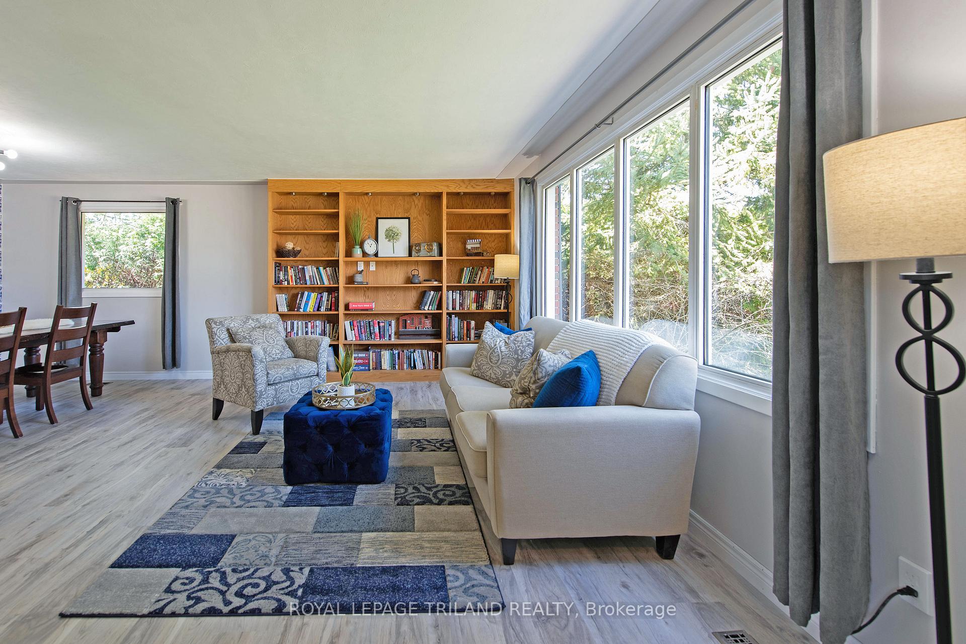 Photo 7 of 24 Dunwich Drive, St. Thomas — HOMEH