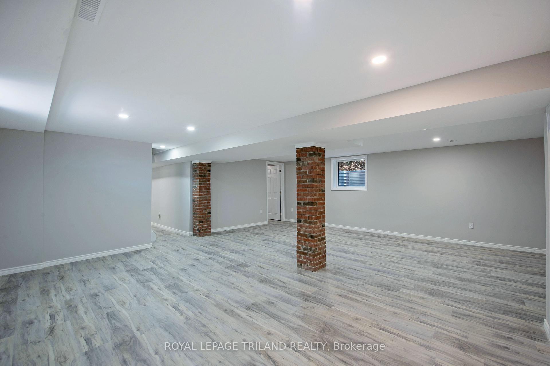 Photo 31 of 24 Dunwich Drive, St. Thomas — HOMEH