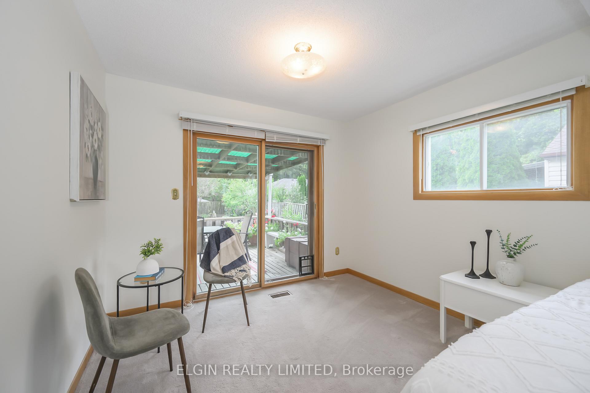 Photo 14 of 15 Oak Street, St. Thomas — HOMEH