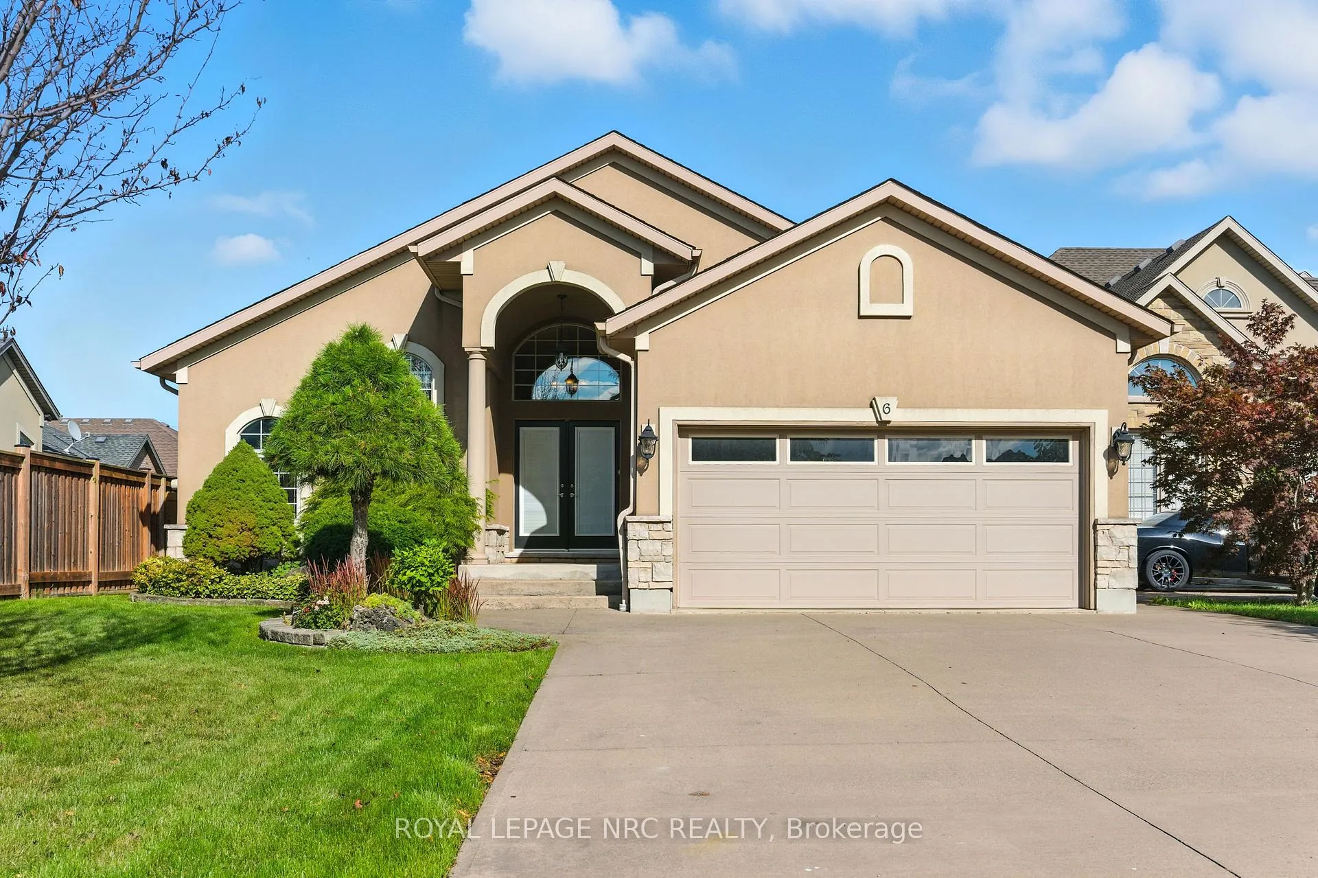 Photo 1 of 6 Mclean Court, St. Catharines, Grapeview — HOMEH