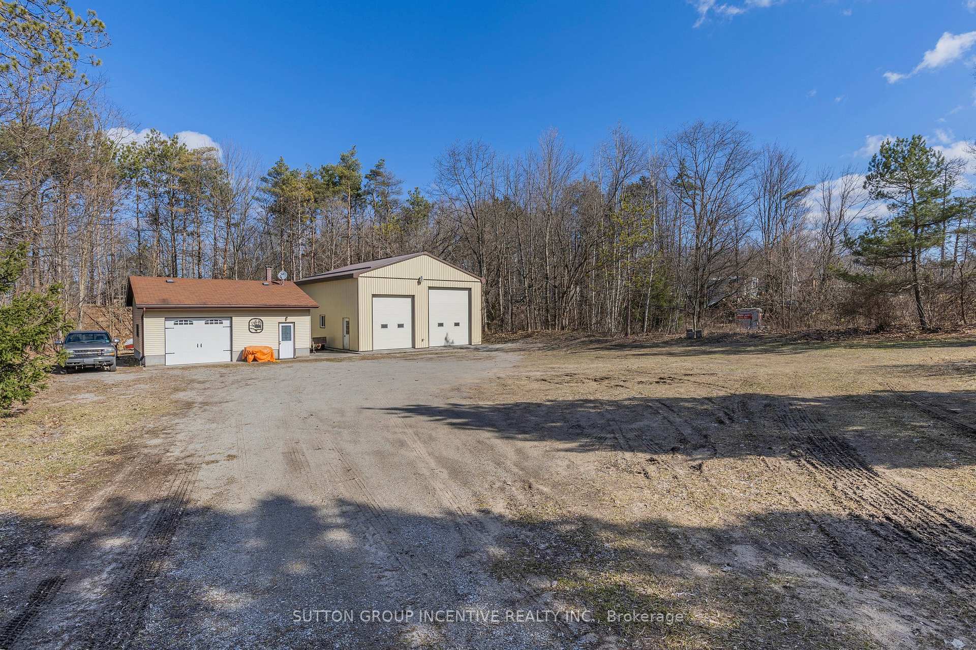 Photo 38 of 2160 Snow Valley Road, Springwater, Minesing — HOMEH